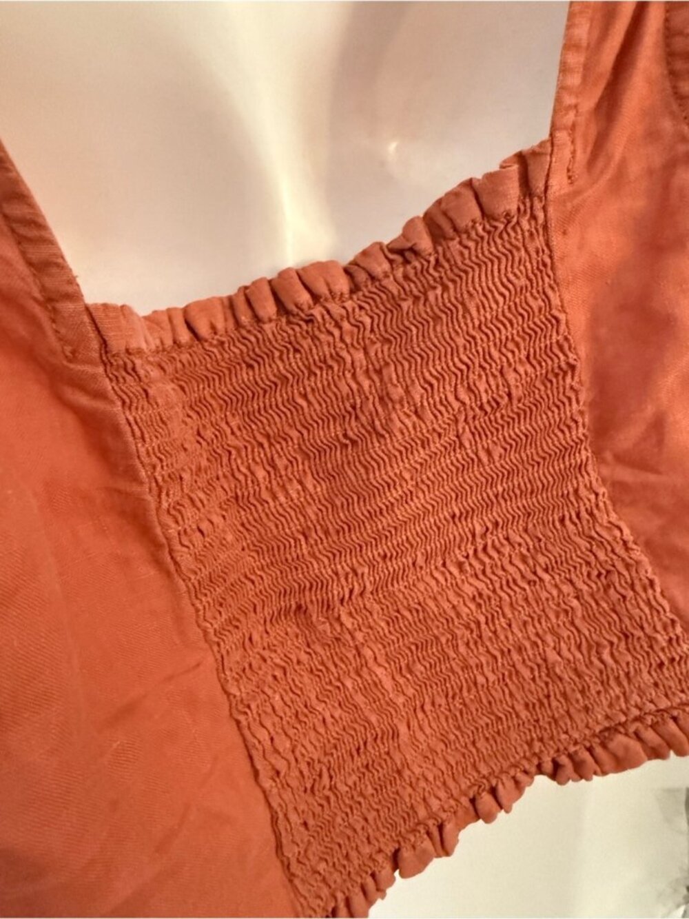 Cropped Linen-Blend Tank - Picture 2 of 2